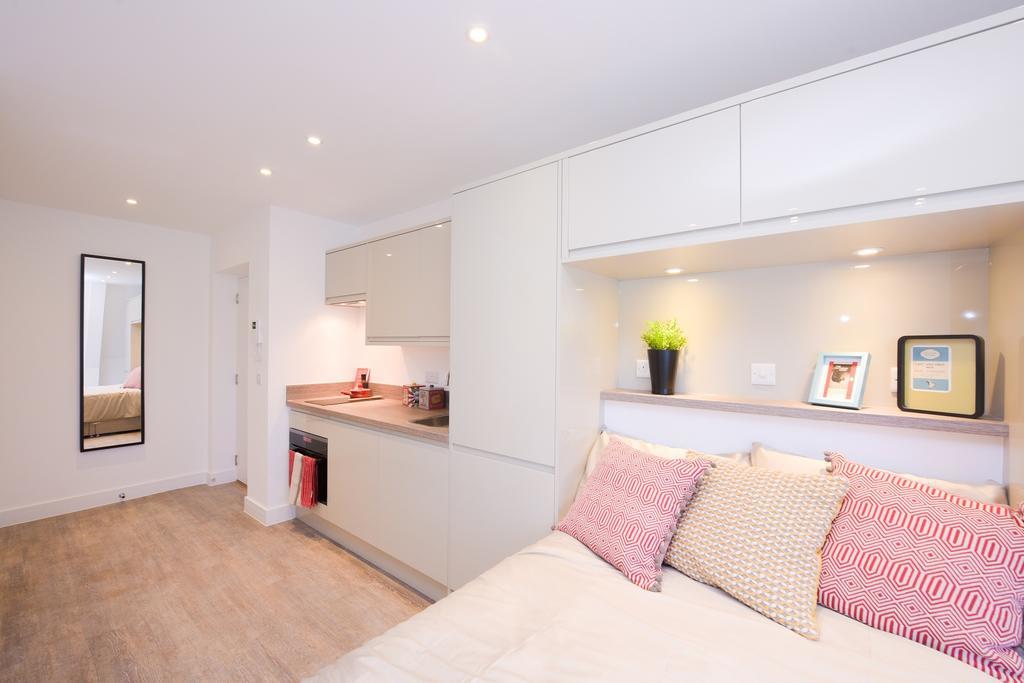 Town Or Country - Canute Studio Southampton Eksteriør bilde