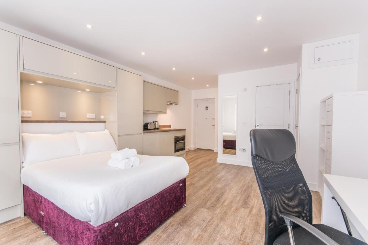 Town Or Country - Canute Studio Southampton Eksteriør bilde