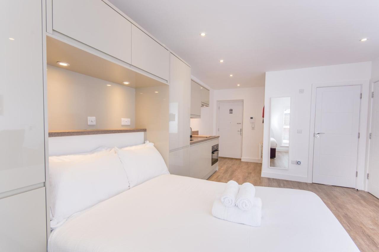 Town Or Country - Canute Studio Southampton Eksteriør bilde
