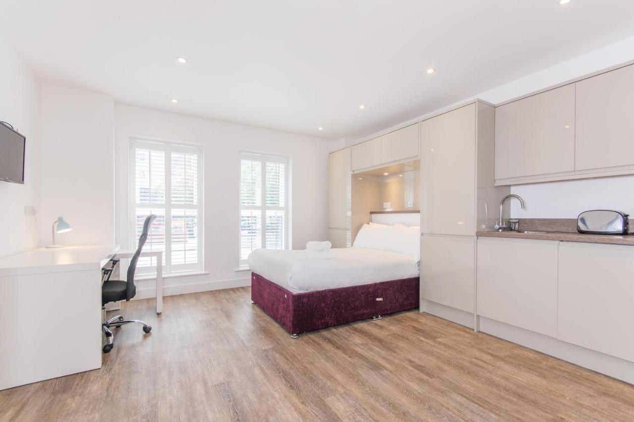 Town Or Country - Canute Studio Southampton Eksteriør bilde